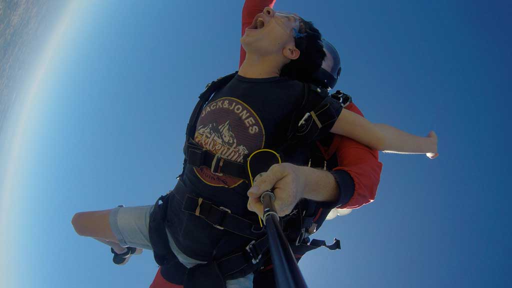 Saut en parachute à Lézignan-Corbière